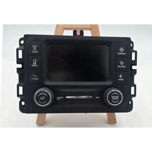Chrysler Dodge Jeep Ram Uconnect Radio Display OEM 68271747AC VP2